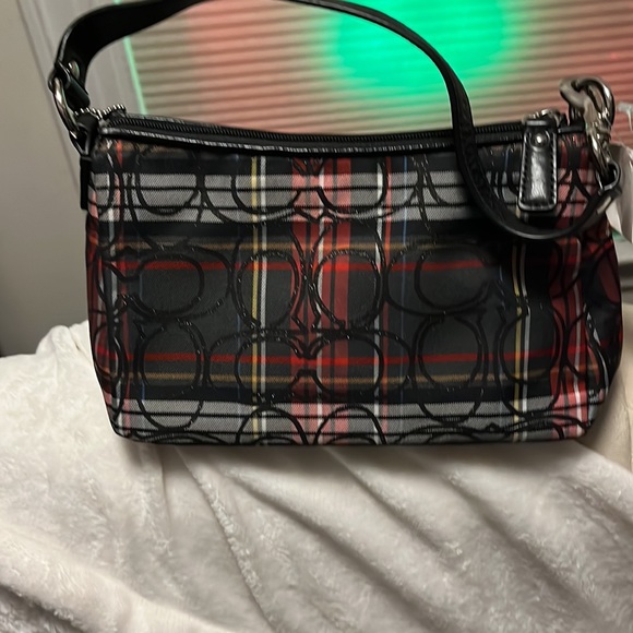 Coach Poppy Tartan Plaid Baguette. - Picture 2 of 3